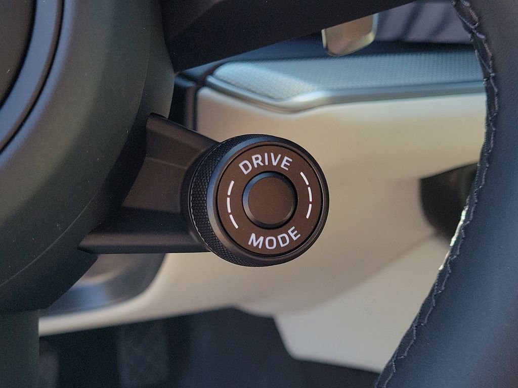 New 2026 Porsche Cayenne image 38