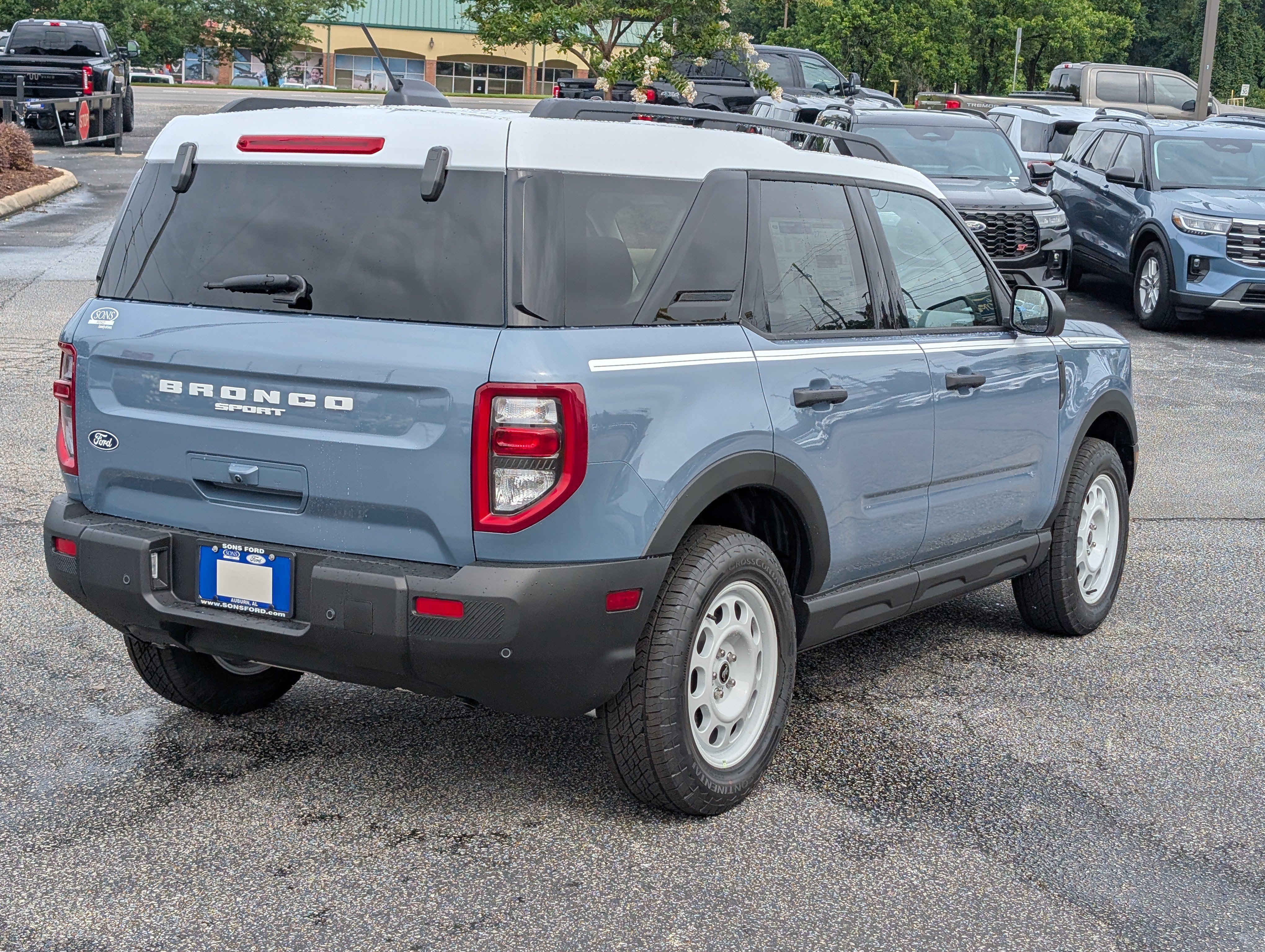 New 2026 Ford Bronco Sport Heritage w/ Convenience Package AWD/4WD image 9