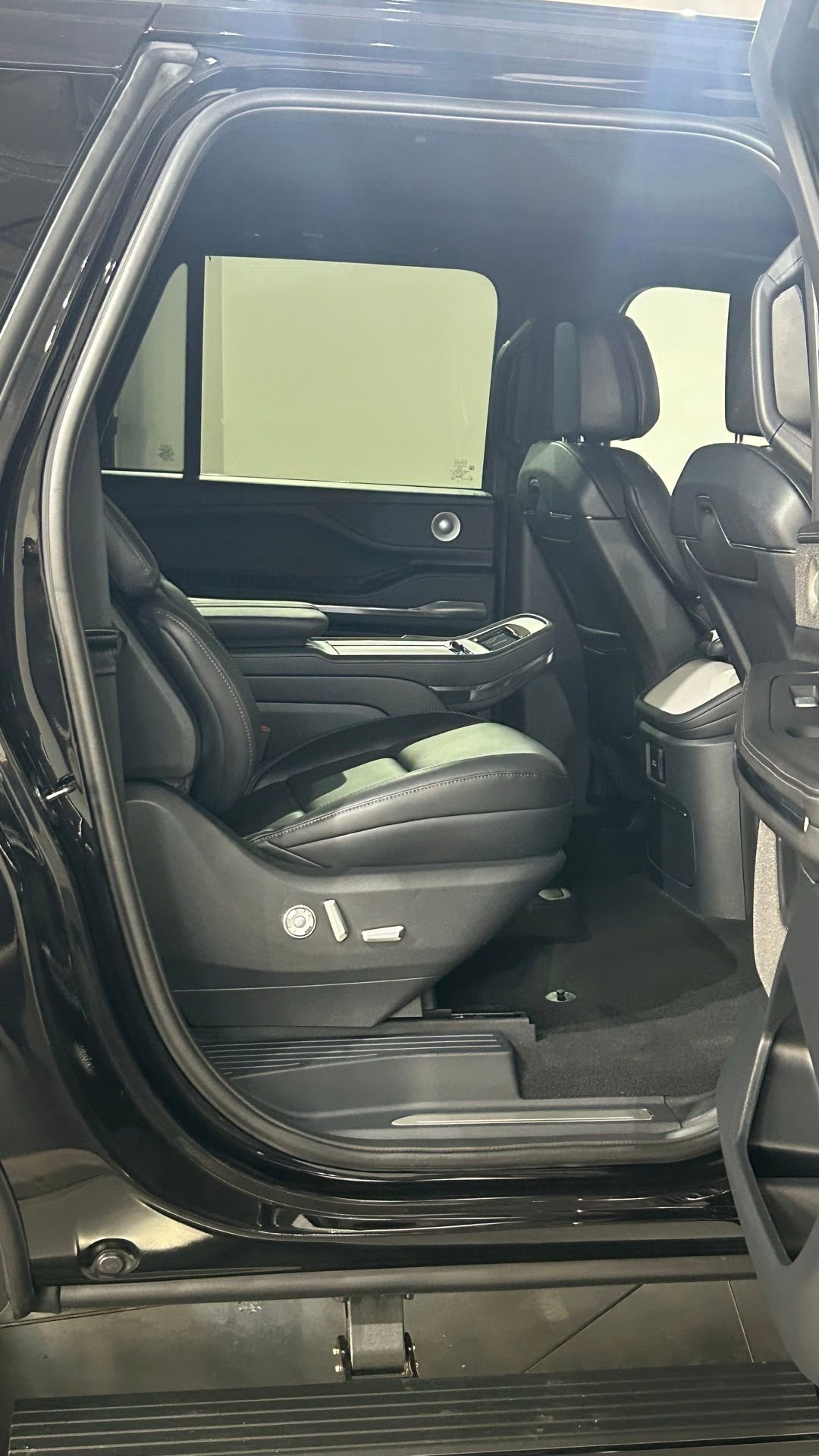 New 2026 Lincoln Navigator L Reserve AWD/4WD image 63