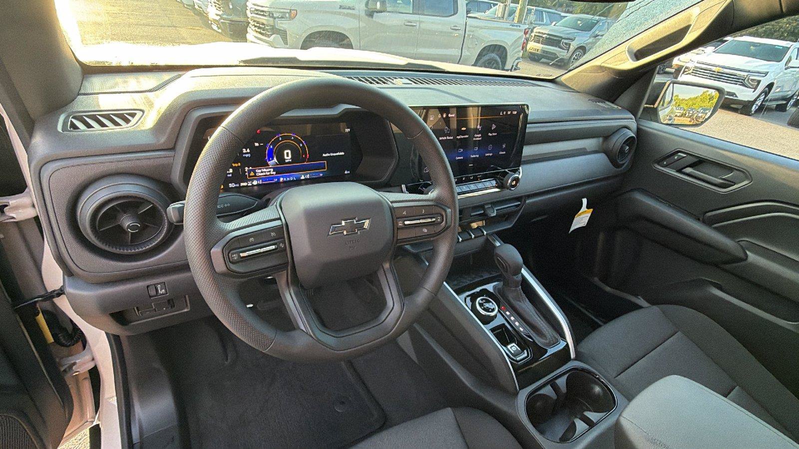 New 2026 Chevrolet Colorado Trail Boss AWD/4WD image 3