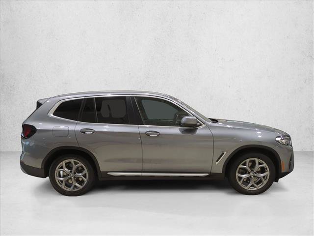 Used 2023 BMW X3 xDrive30i AWD/4WD image 4