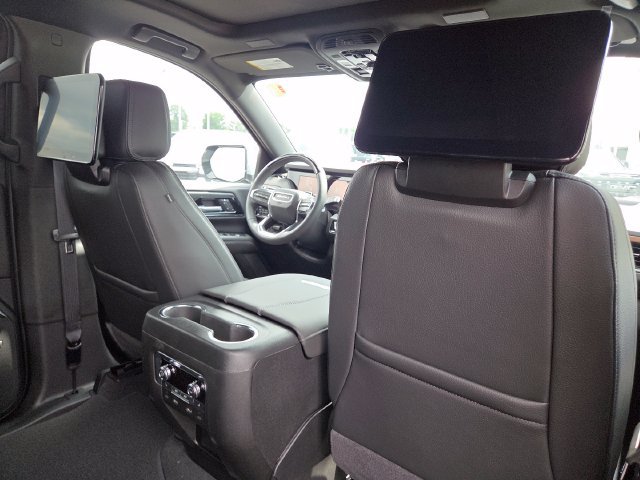 New 2026 GMC Yukon Denali w/ Advanced Technology Package AWD/4WD image 26