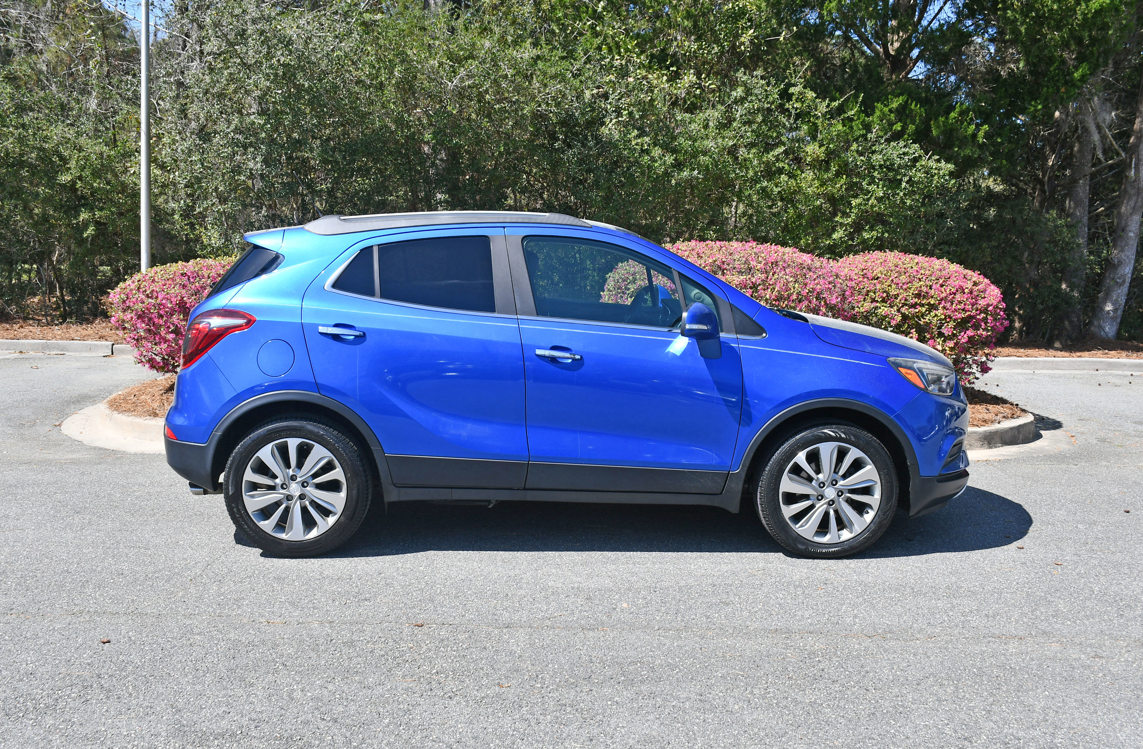 Used 2017 Buick Encore Preferred image 5