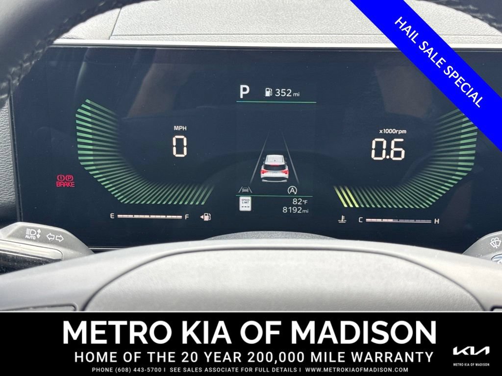 Used 2026 Kia Sportage EX FWD image 18