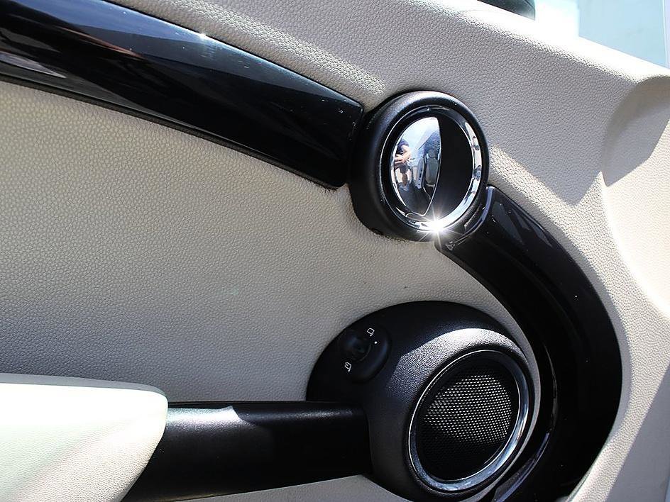 Used 2011 MINI Cooper John Cooper Works FWD image 6