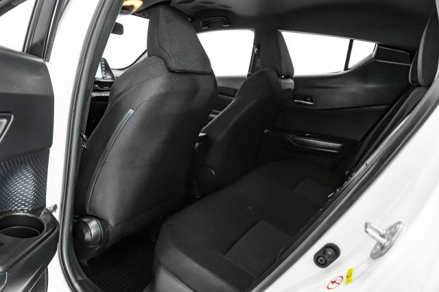 Used 2019 Toyota C-HR LE image 33