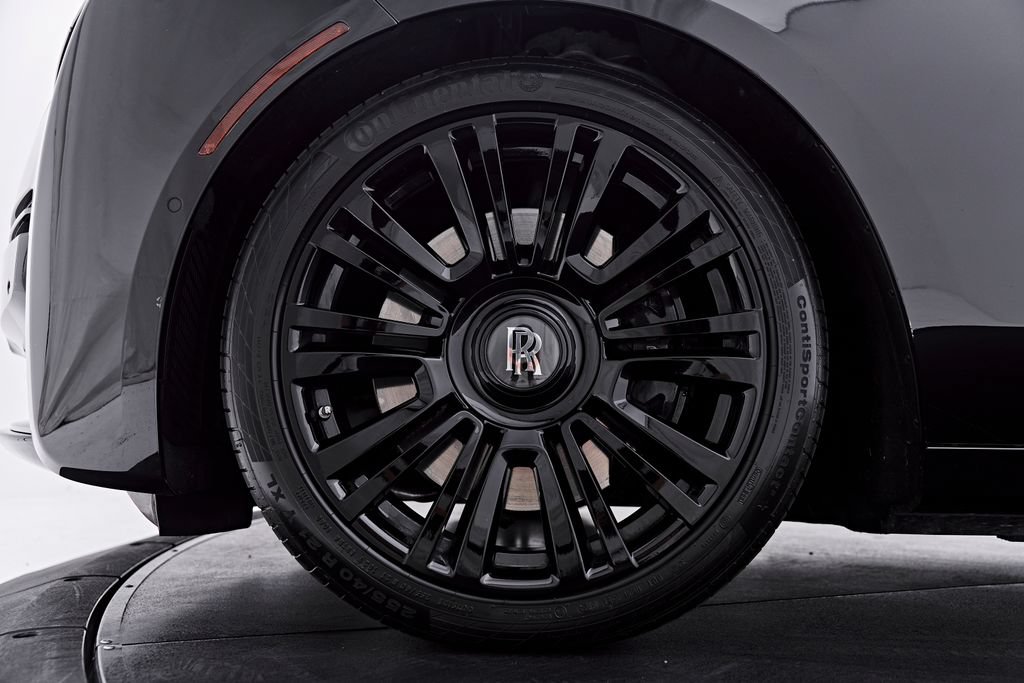 Used 2023 Rolls-Royce Ghost AWD/4WD image 3