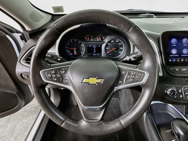 Used 2022 Chevrolet Malibu LT w/ Leather Package FWD image 4