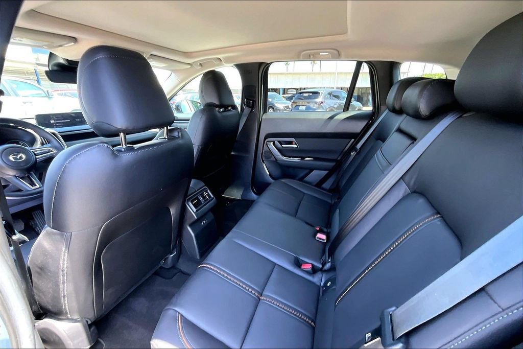 Certified 2025 MAZDA CX-50 AWD 2.5 Hybrid w/ Cargo Package image 16