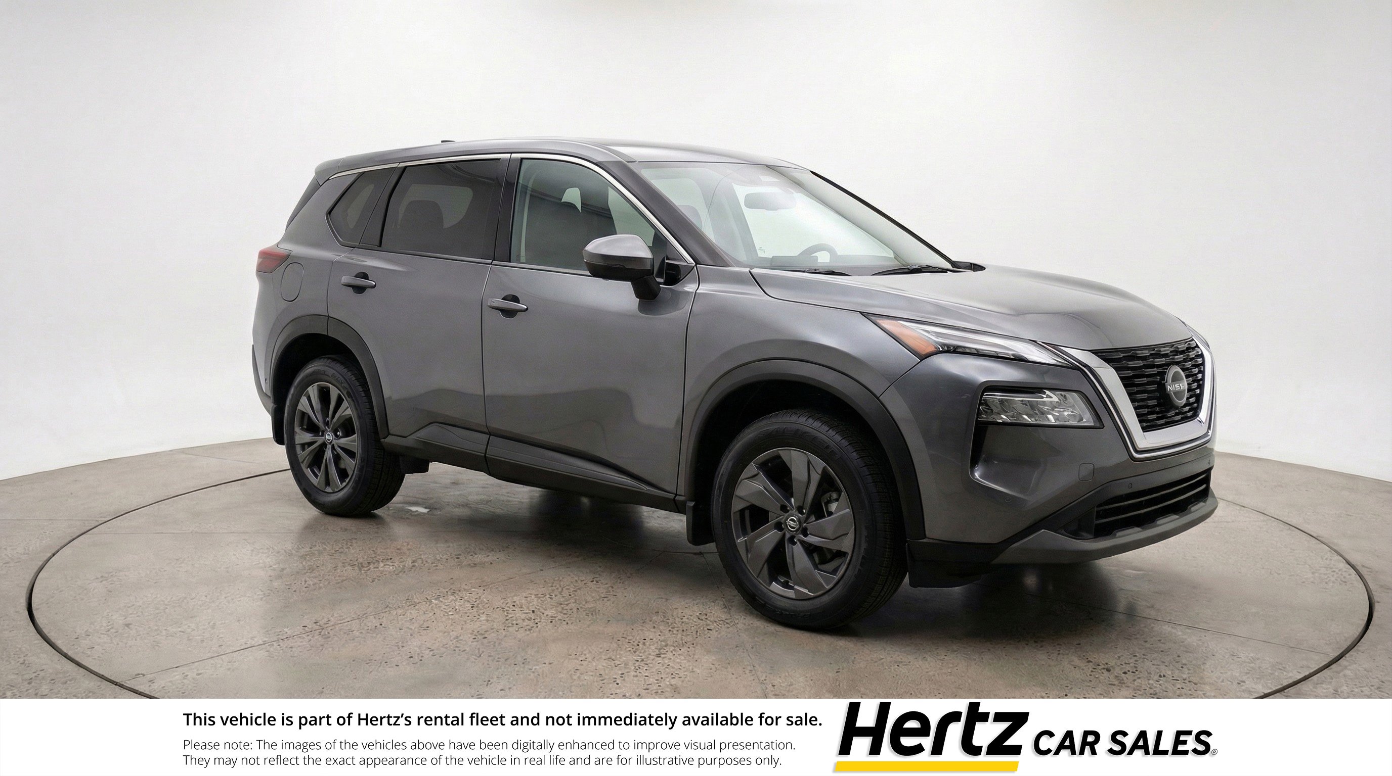 Used 2025 Nissan Rogue SV FWD image 1