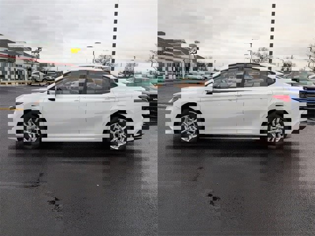 Certified 2025 Toyota Camry LE image 4