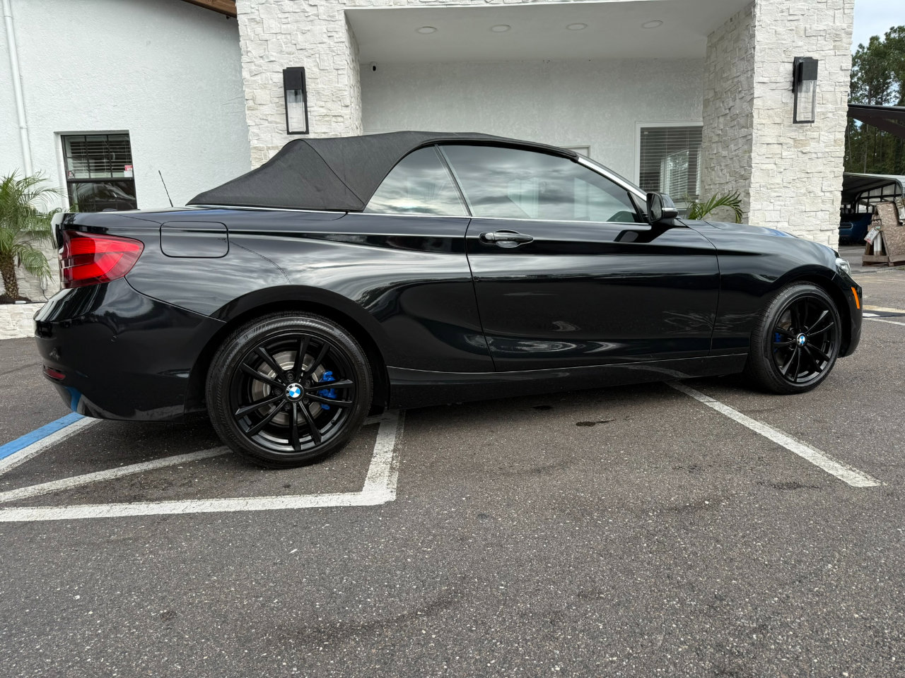 Used 2019 BMW 230i xDrive 230i xDrive Convertible w/ Premium Package image 20