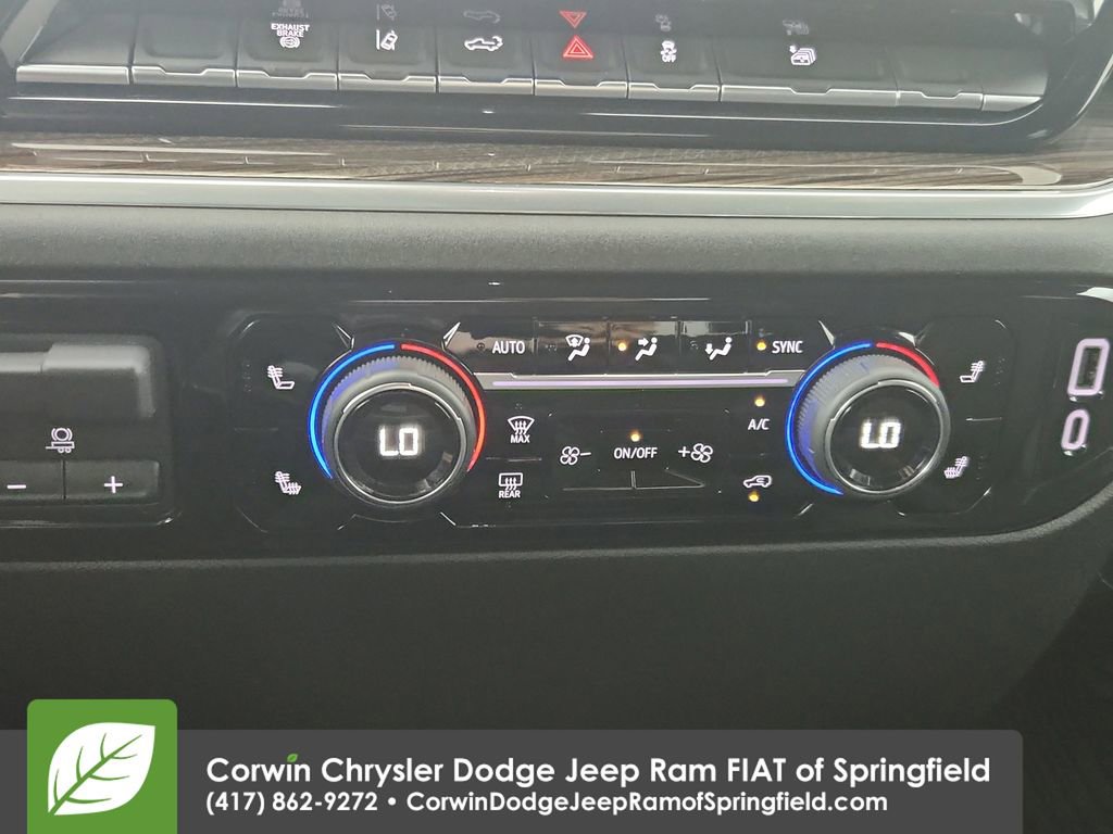 Used 2025 Chevrolet Silverado 2500 LT w/ Convenience Package image 25