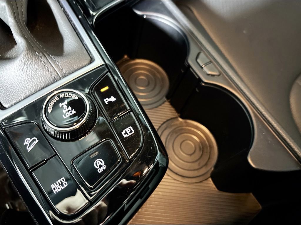 Used 2025 Kia Sportage X-Line image 16
