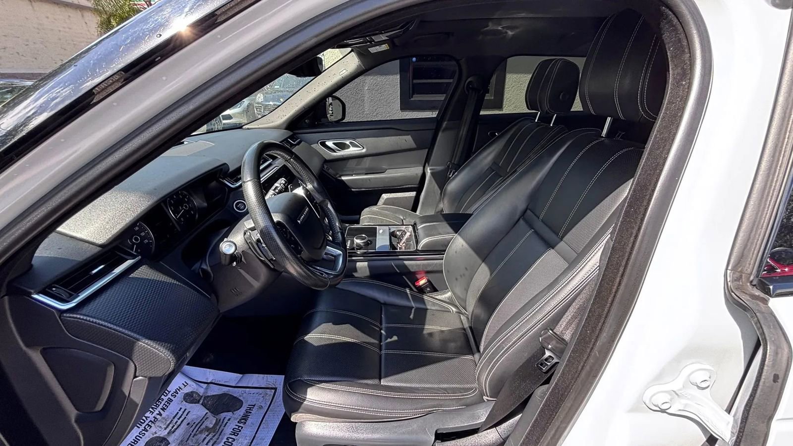 Used 2020 Land Rover Range Rover Velar S image 9