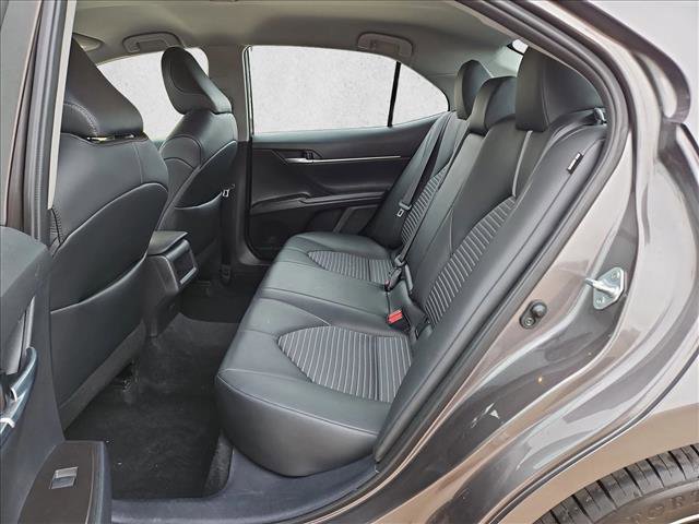 Used 2024 Toyota Camry SE w/ Cold Weather Package image 18