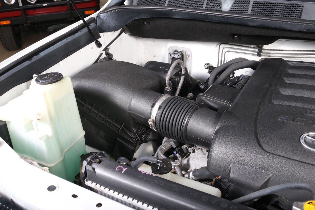 Used 2016 Toyota Tundra Platinum RWD image 12