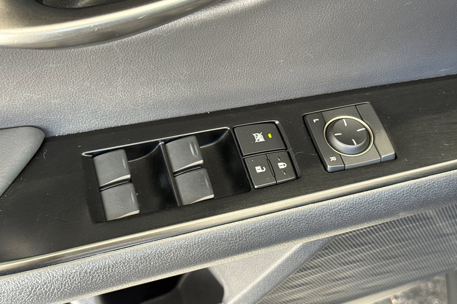 Certified 2021 Lexus UX 250h AWD/4WD image 13