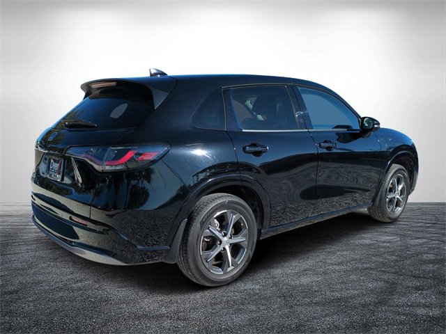 Used 2023 Honda HR-V EX-L image 3