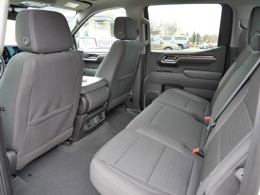 Used 2025 Chevrolet Silverado 1500 LT w/ Work Truck Package AWD/4WD image 26