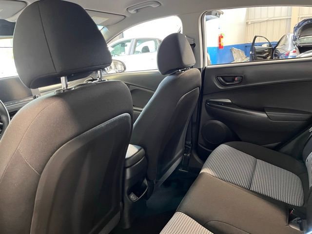 Used 2023 Hyundai Kona SE FWD image 17