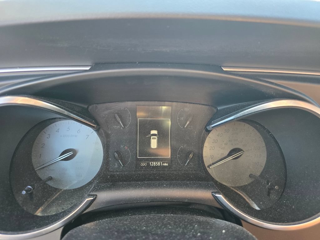 Used 2018 Toyota Sequoia Platinum AWD/4WD image 20