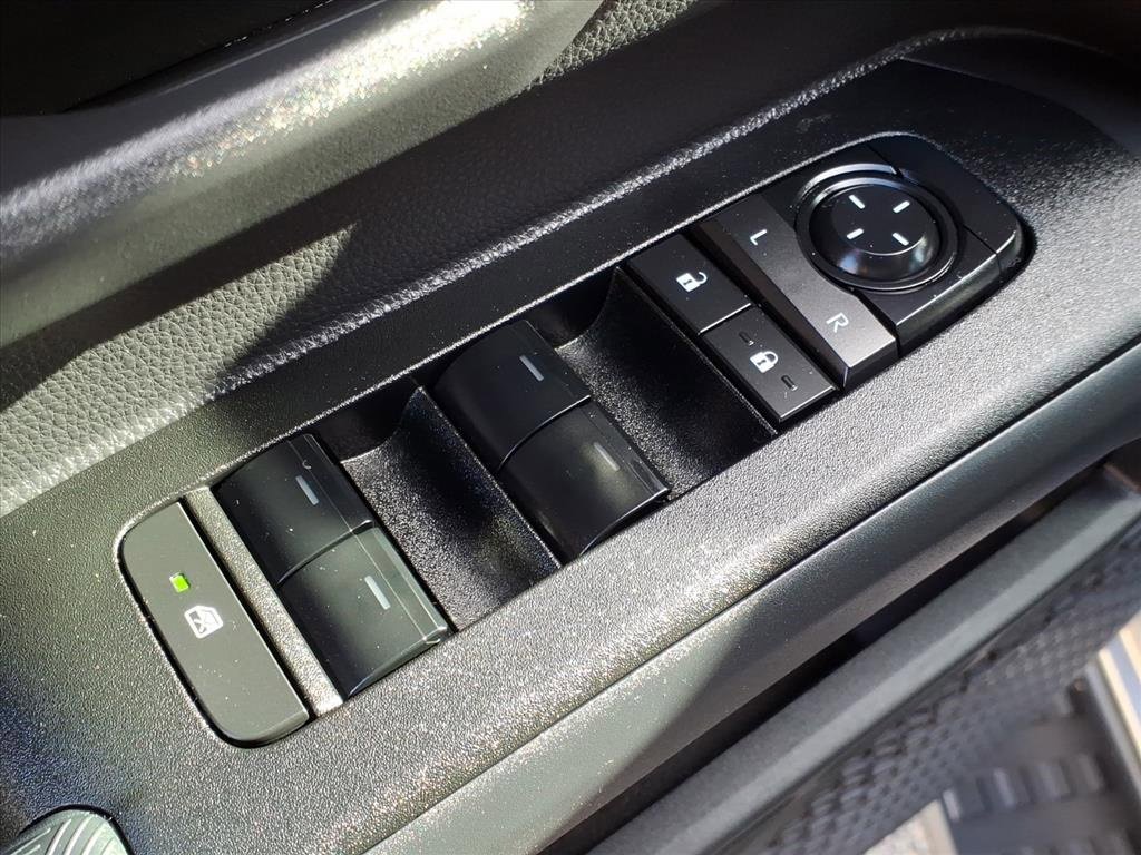 Used 2025 Toyota 4Runner SR5 image 13