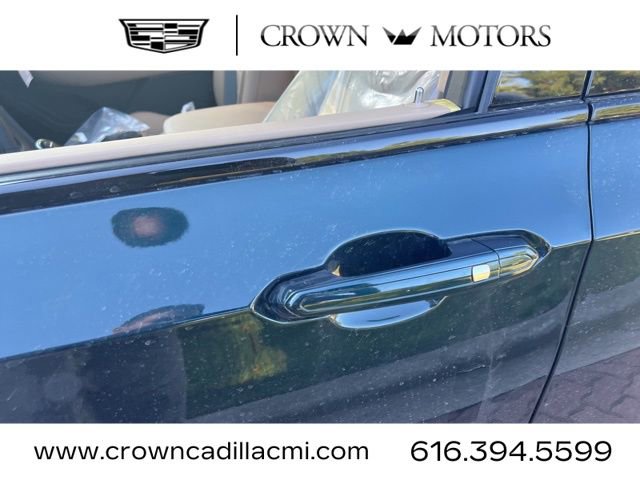 New 2025 Cadillac XT6 Sport w/ Platinum Package image 7