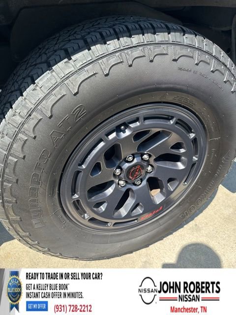 Used 2025 Nissan Frontier Pro-X image 14