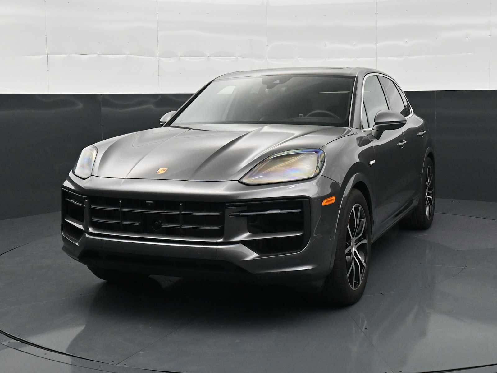 New 2026 Porsche Cayenne S AWD/4WD image 28