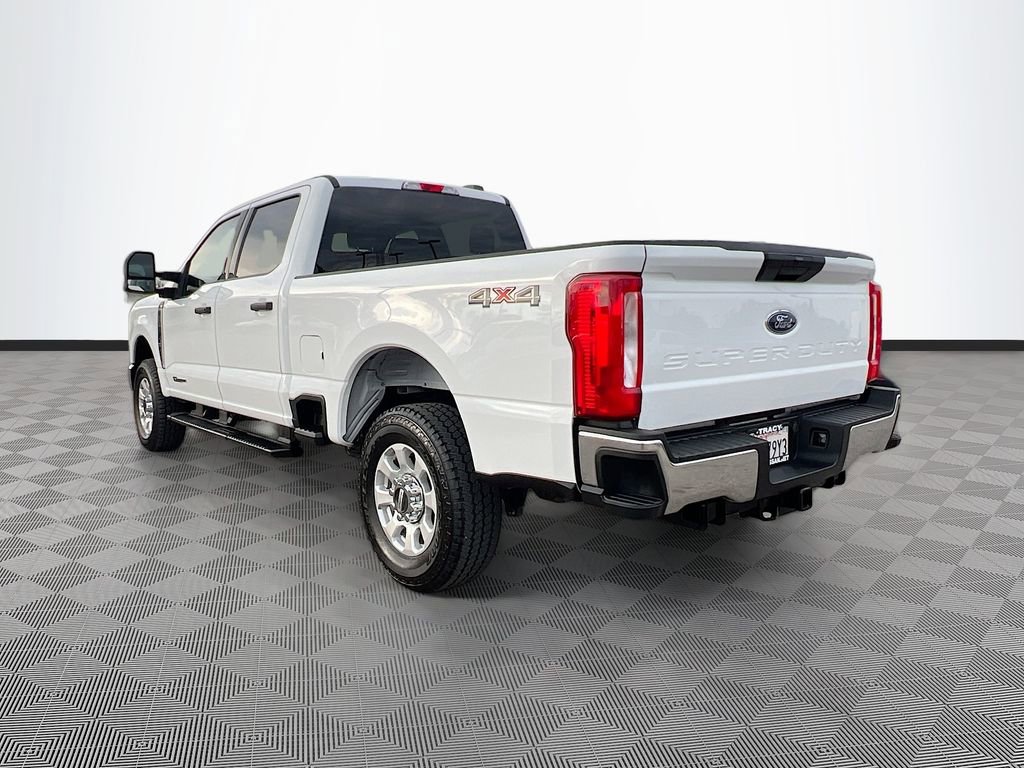 Used 2024 Ford F250 XLT image 5