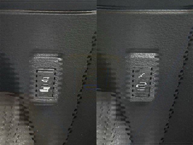 Used 2025 Toyota Corolla LE image 21