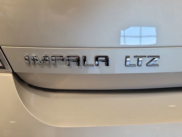 Used 2012 Chevrolet Impala LTZ FWD image 13