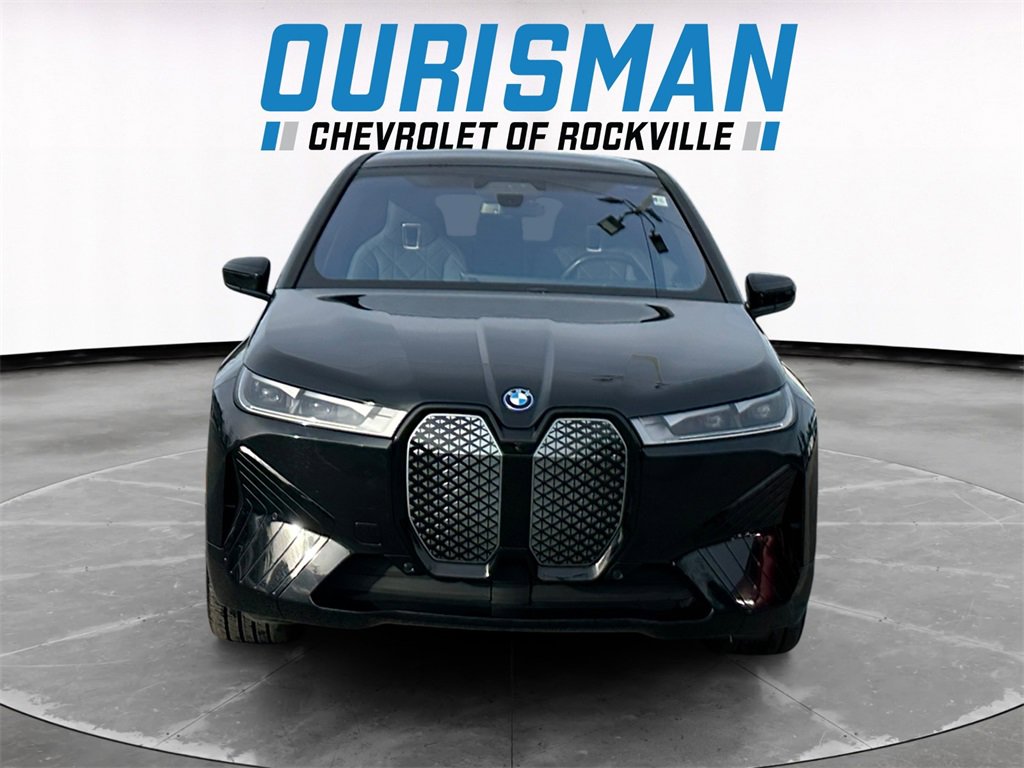 Used 2023 BMW iX xDrive50 w/ Premium Package image 8