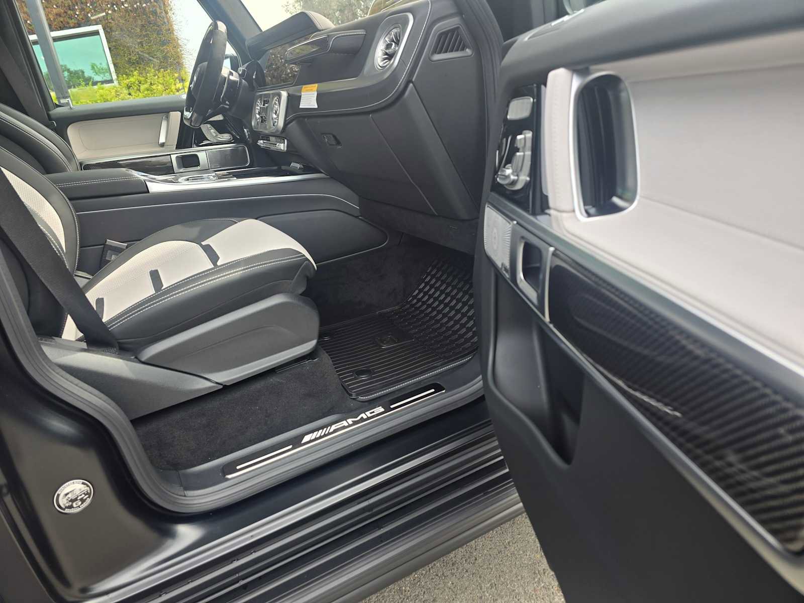 New 2026 Mercedes-Benz G 63 AMG 4MATIC image 10