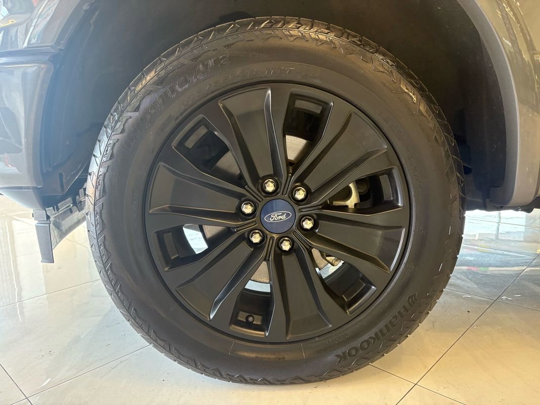 Used 2020 Ford F150 XLT w/ Equipment Group 302A Luxury image 39