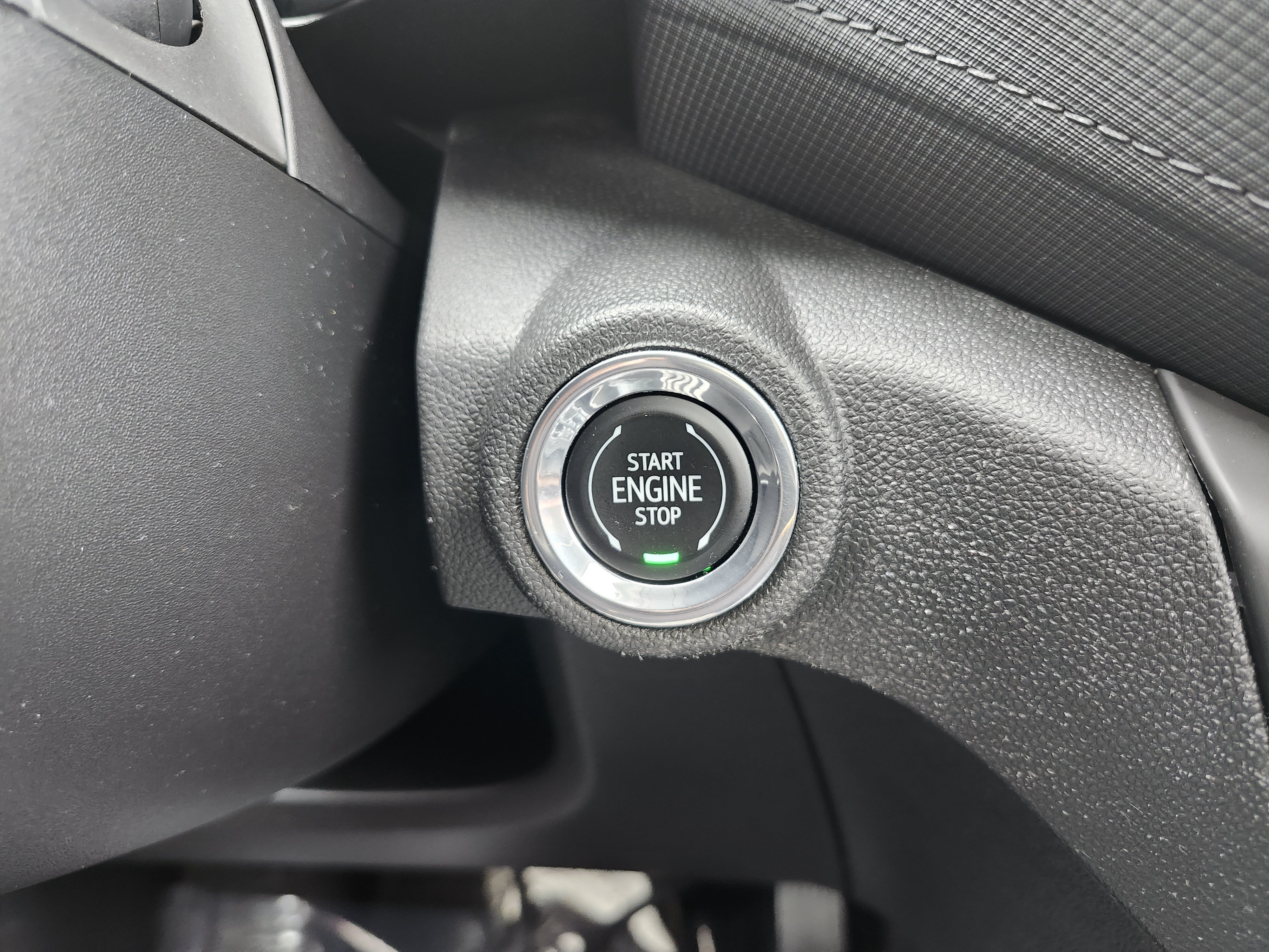 Used 2023 Chevrolet TrailBlazer LT w/ Sun and Liftgate Package AWD/4WD image 8