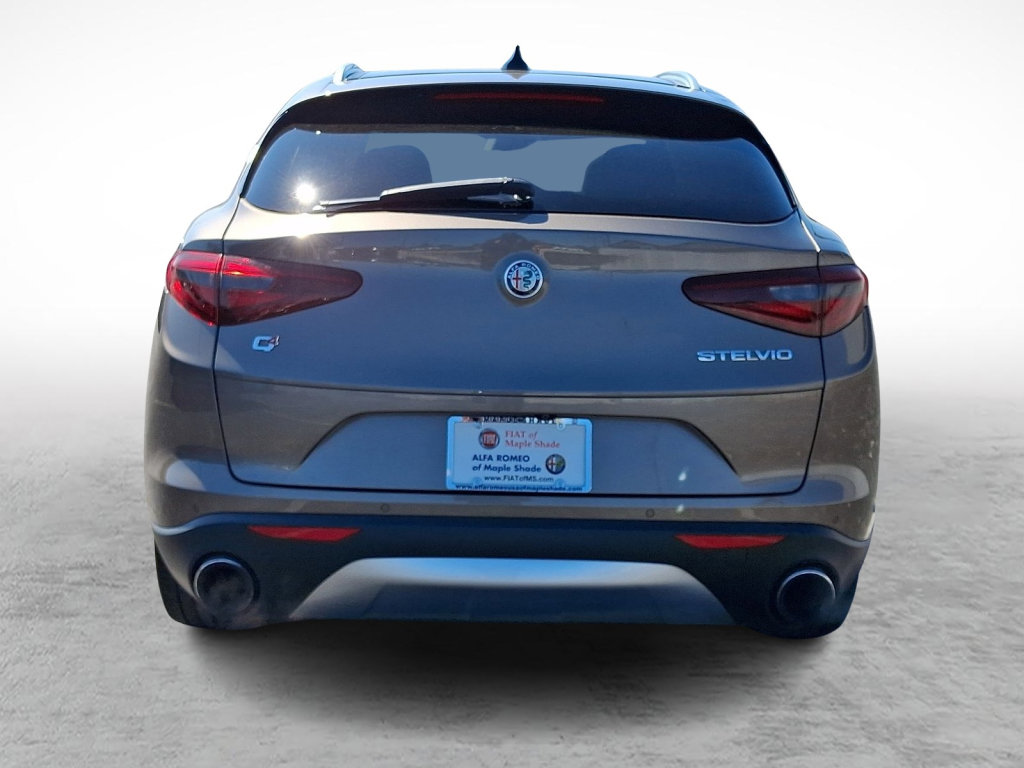 Used 2019 Alfa Romeo Stelvio Ti Lusso w/ Quick Order Package 22X Lusso image 4