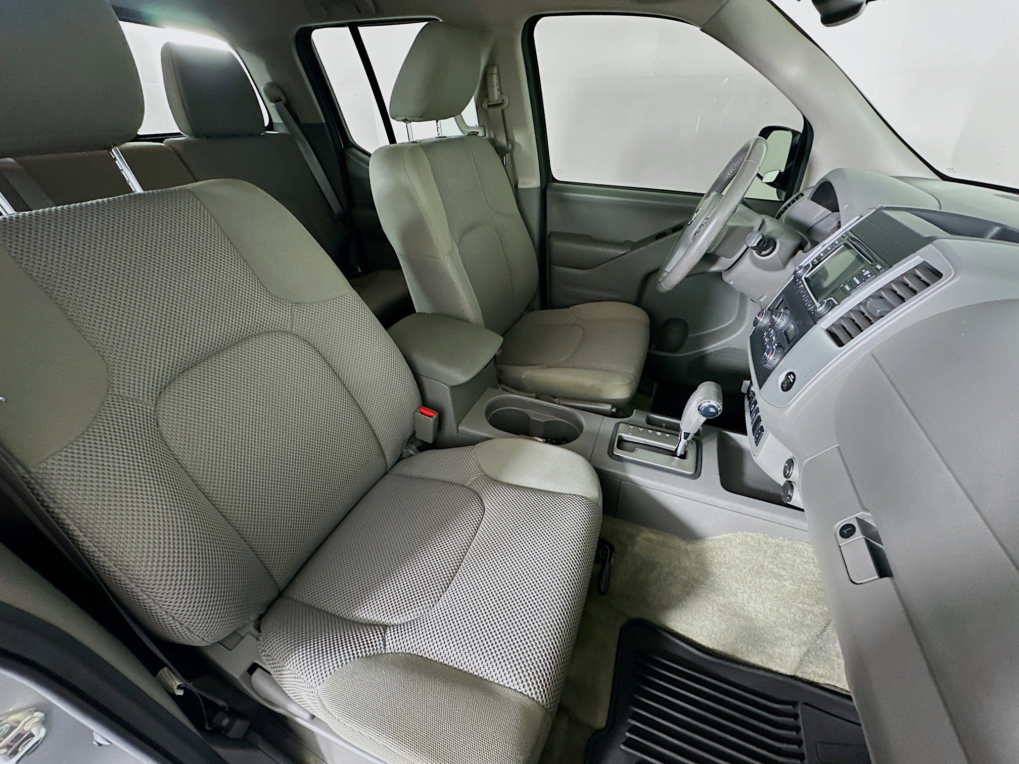 Used 2018 Nissan Frontier SV w/ Value Truck Package image 28