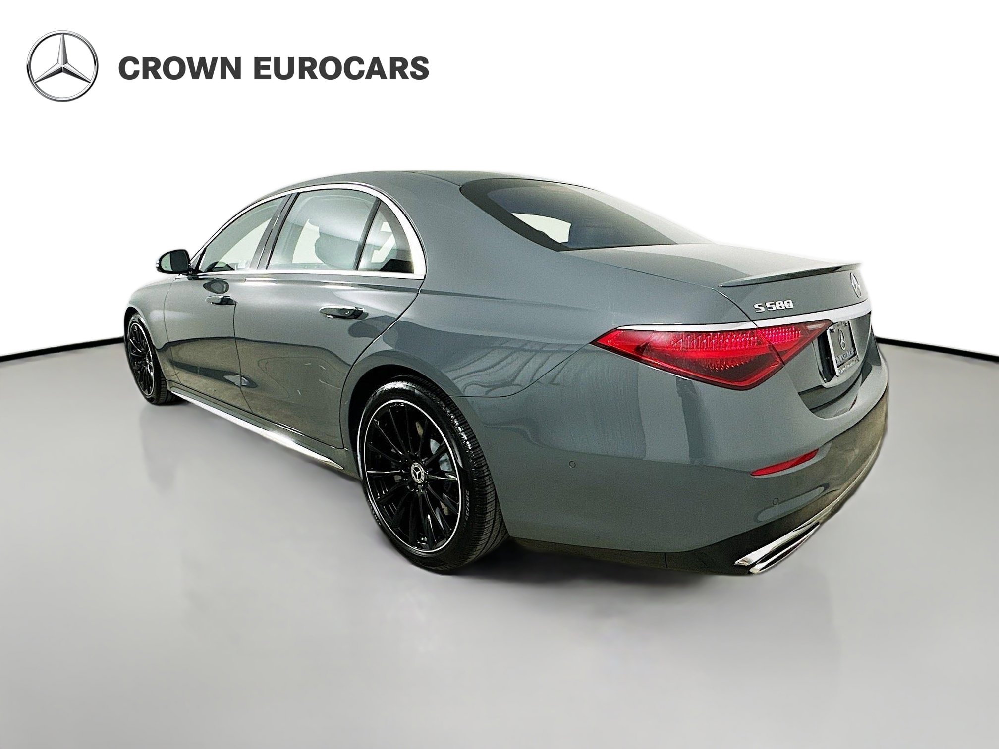 Used 2026 Mercedes-Benz S 580 4MATIC Sedan image 5