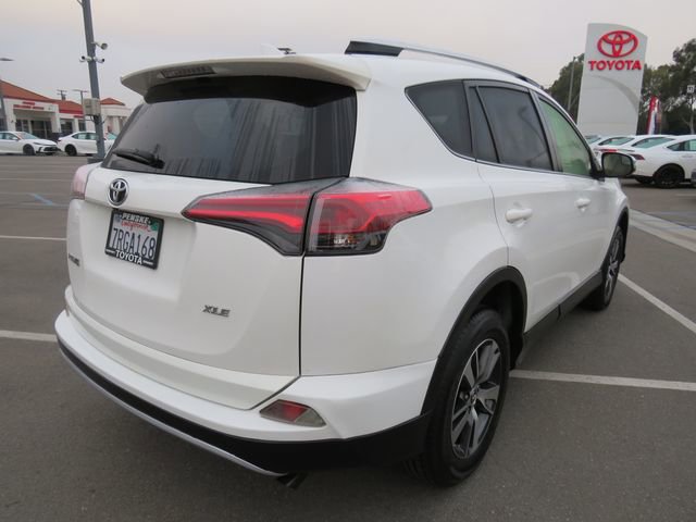 Used 2016 Toyota RAV4 XLE image 10
