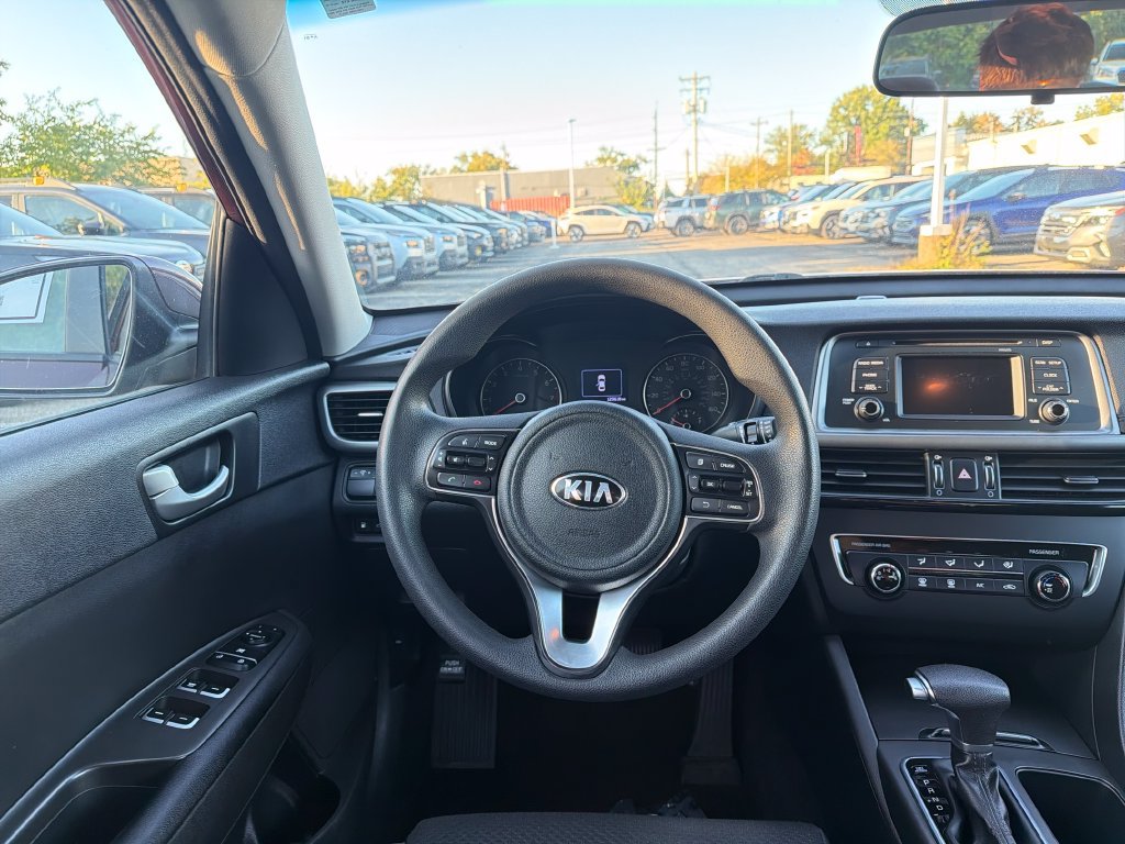 Used 2017 Kia Optima LX FWD image 10