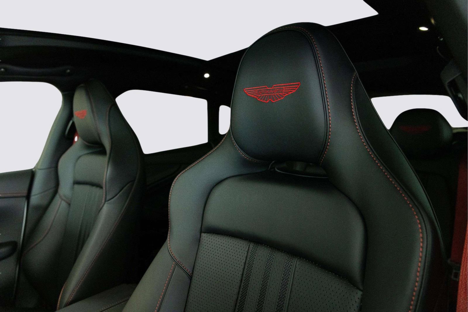 New 2026 Aston Martin DBX 707 AWD/4WD image 16
