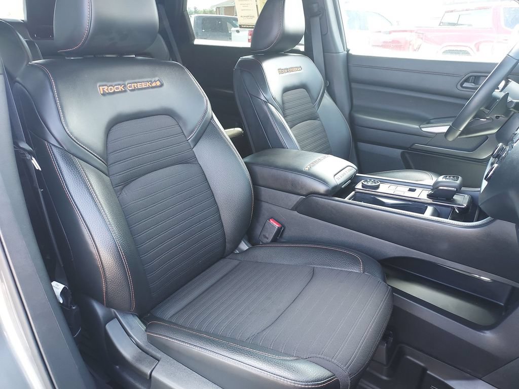 Used 2023 Nissan Pathfinder Rock Creek AWD/4WD image 30