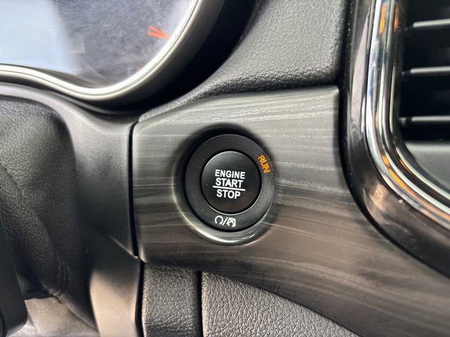 Used 2022 Jeep Grand Cherokee Laredo X AWD/4WD image 17
