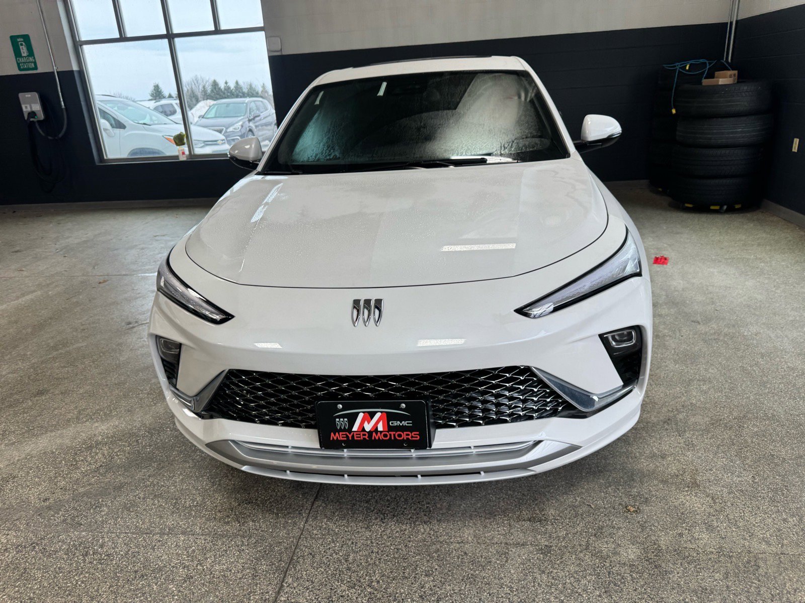 New 2026 Buick Envista Avenir image 2