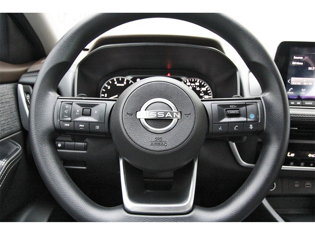 Certified 2023 Nissan Rogue SV image 11