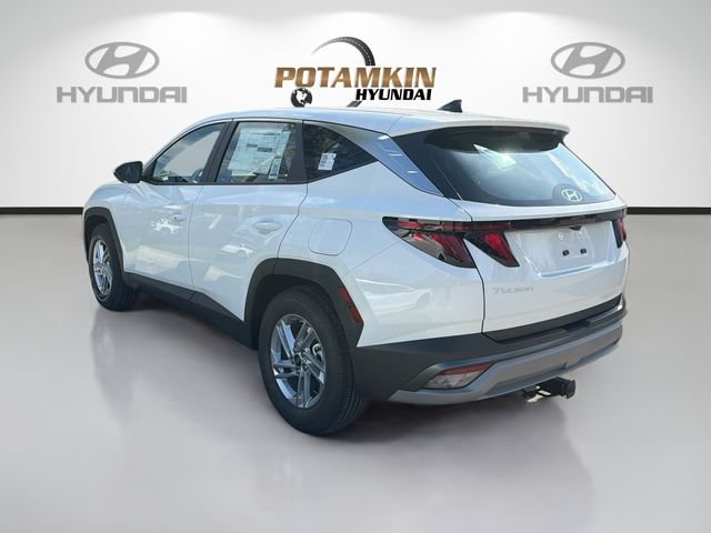 New 2026 Hyundai Tucson SE w/ Tow & Go Package FWD image 7
