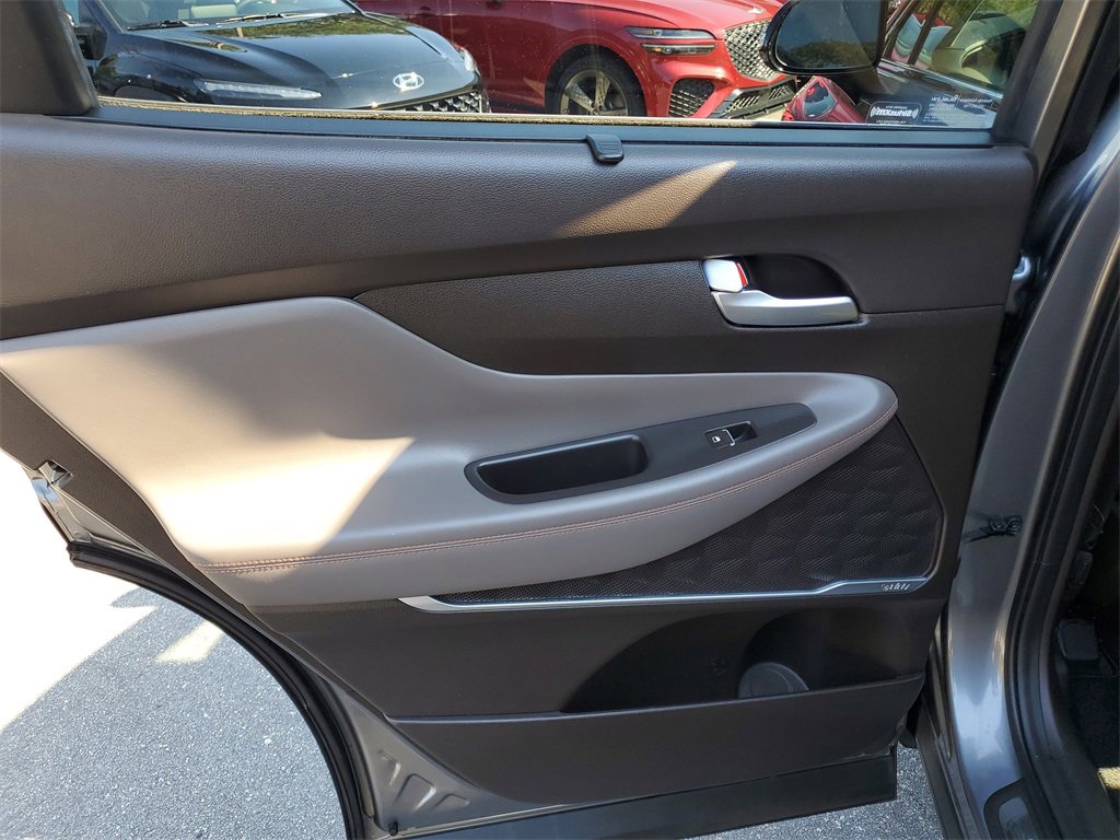 Used 2019 Hyundai Santa Fe Limited image 12