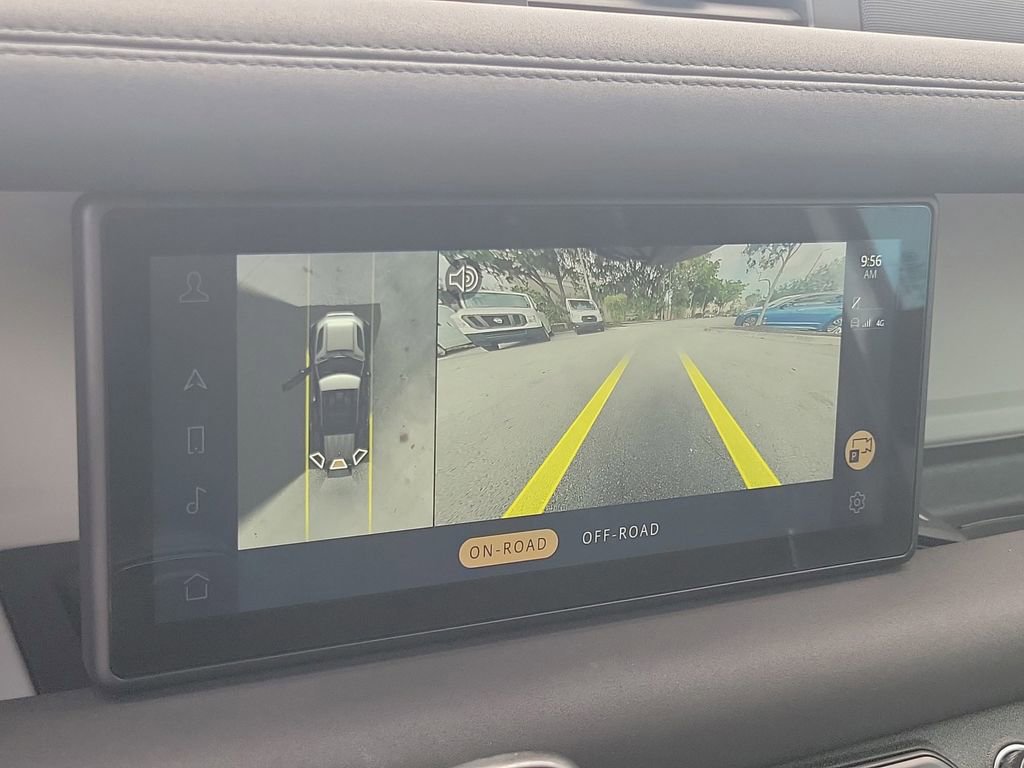 Used 2021 Land Rover Defender 110 image 35